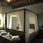 Farm stay Contado San Lorenzo And Wine *