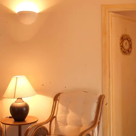 Contado San Lorenzo And Wine Farm stay