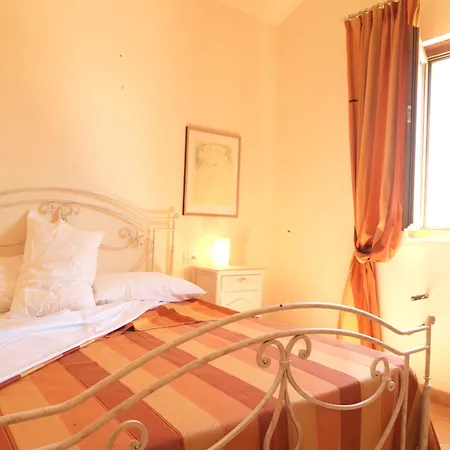 Contado San Lorenzo And Wine Farm stay Castilenti