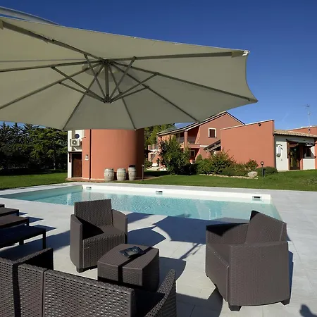 Contado San Lorenzo And Wine * Castilenti