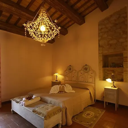 Contado San Lorenzo And Wine * Castilenti