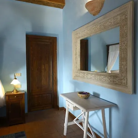 Farm stay Contado San Lorenzo And Wine *