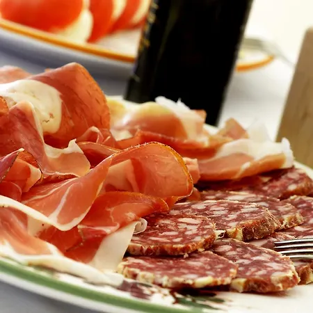 Contado San Lorenzo And Wine * Castilenti