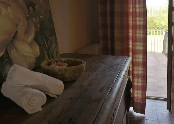 Lantgård Contado San Lorenzo And Wine *